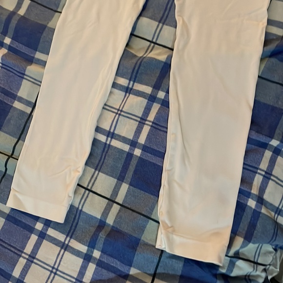 White leggings - Picture 2 of 3